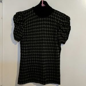 Short Sleeve Turtleneck Black & Grey Top